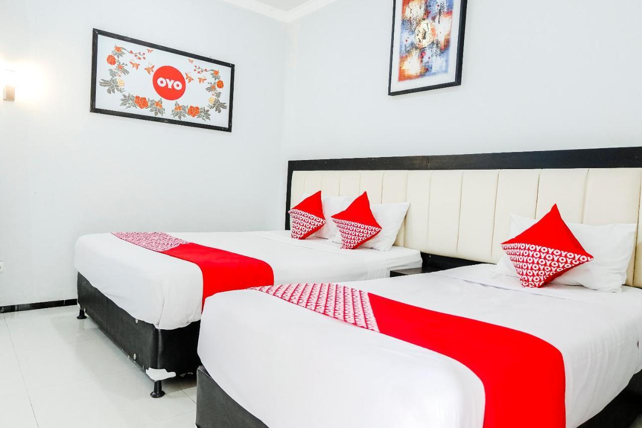 Oyo 803 Toetie Hotel Batu  Exteriér fotografie