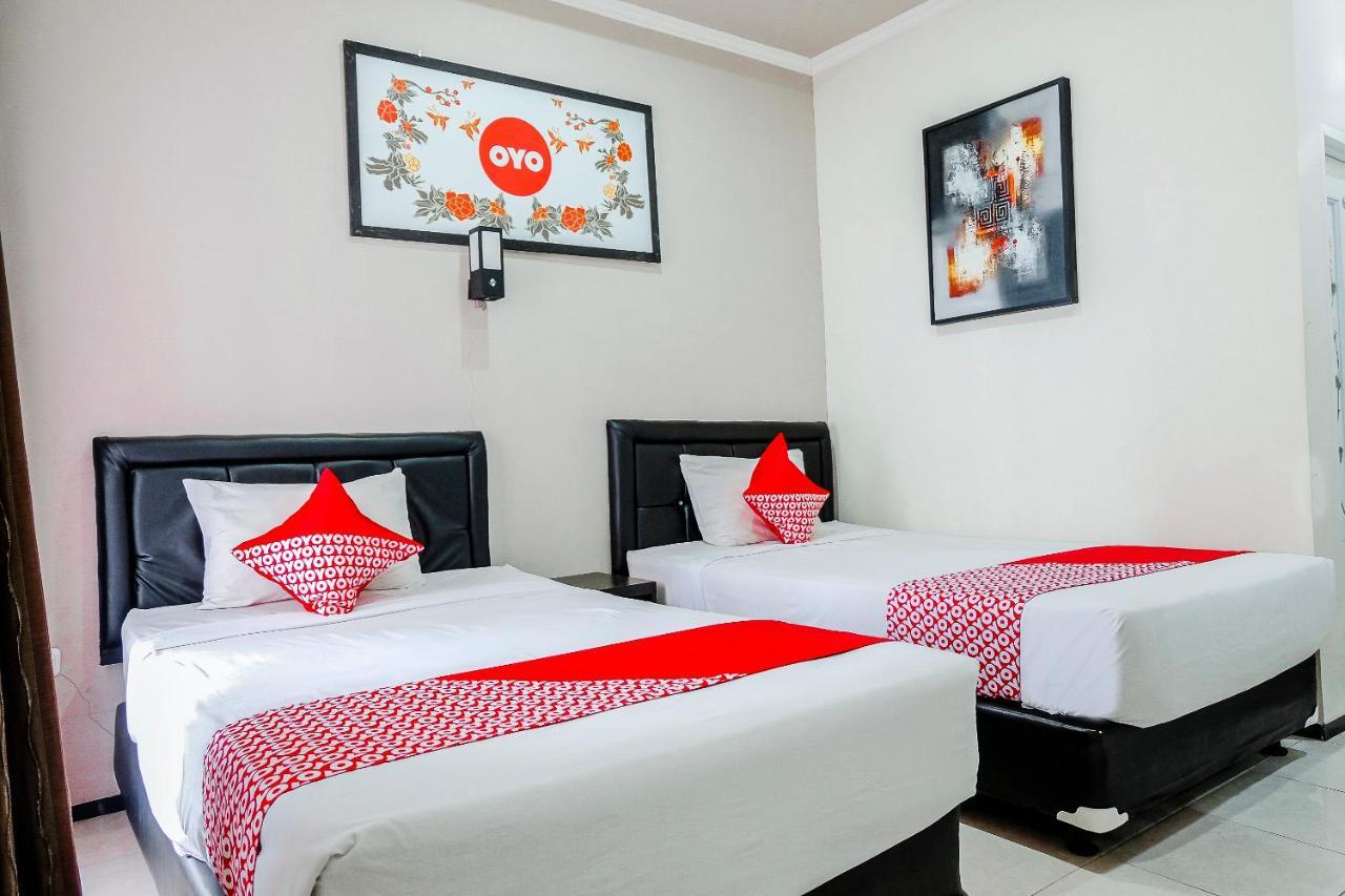 Oyo 803 Toetie Hotel Batu  Exteriér fotografie