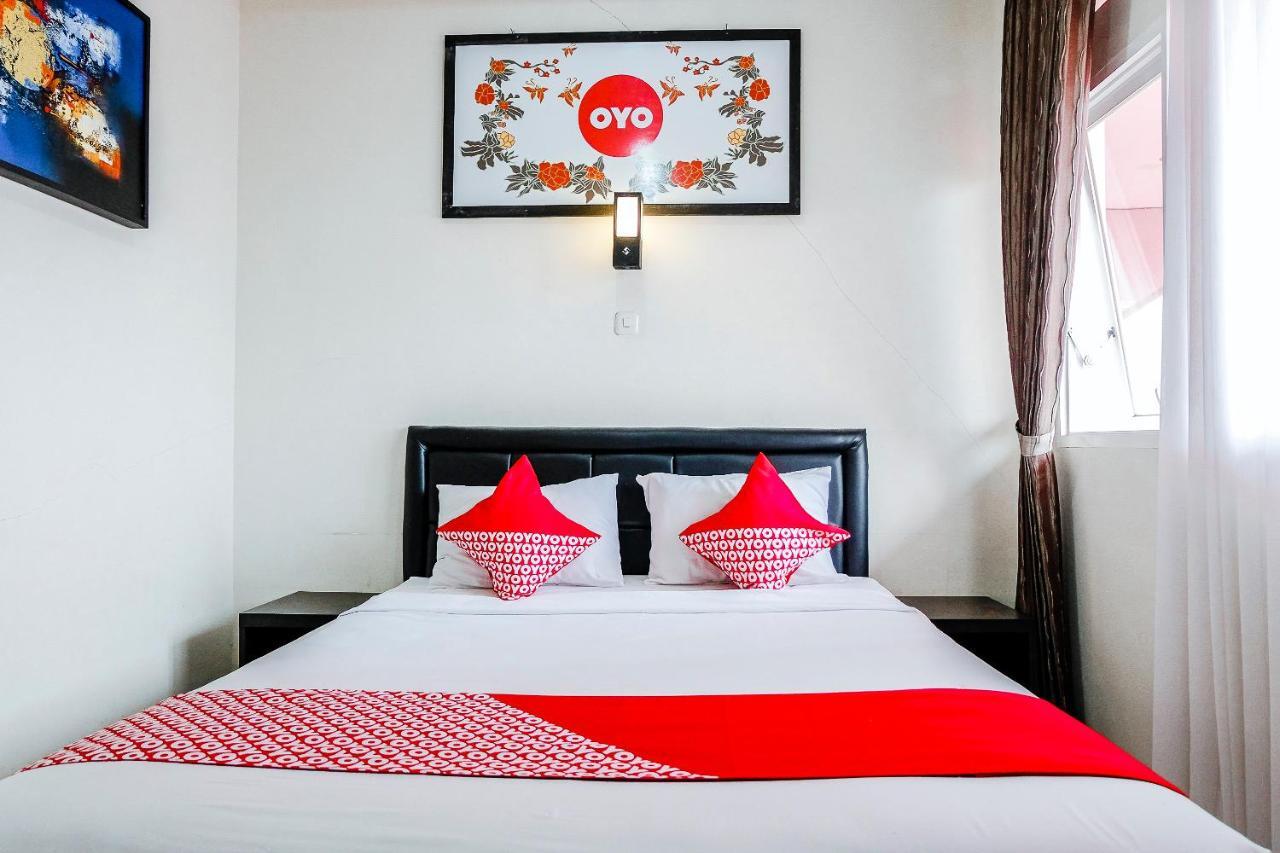 Oyo 803 Toetie Hotel Batu  Exteriér fotografie