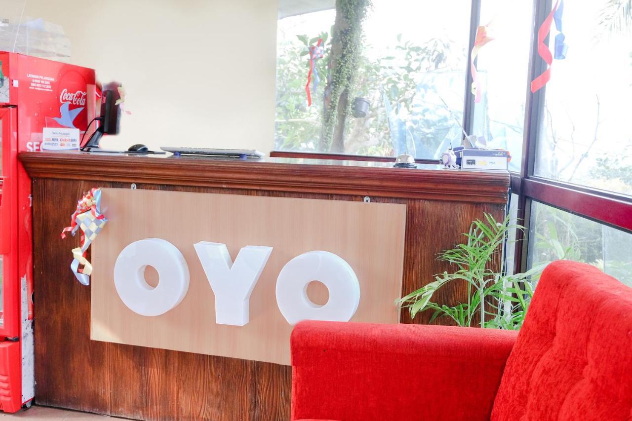 Oyo 803 Toetie Hotel Batu  Exteriér fotografie